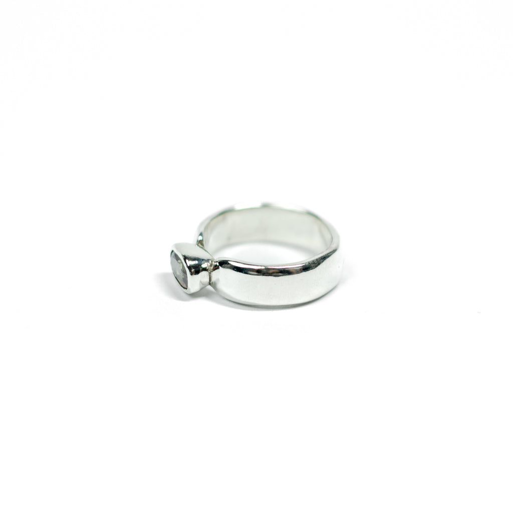 Andolusite Ring