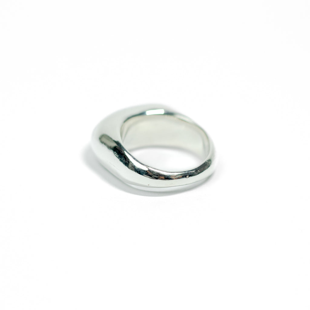 Oblong Ring