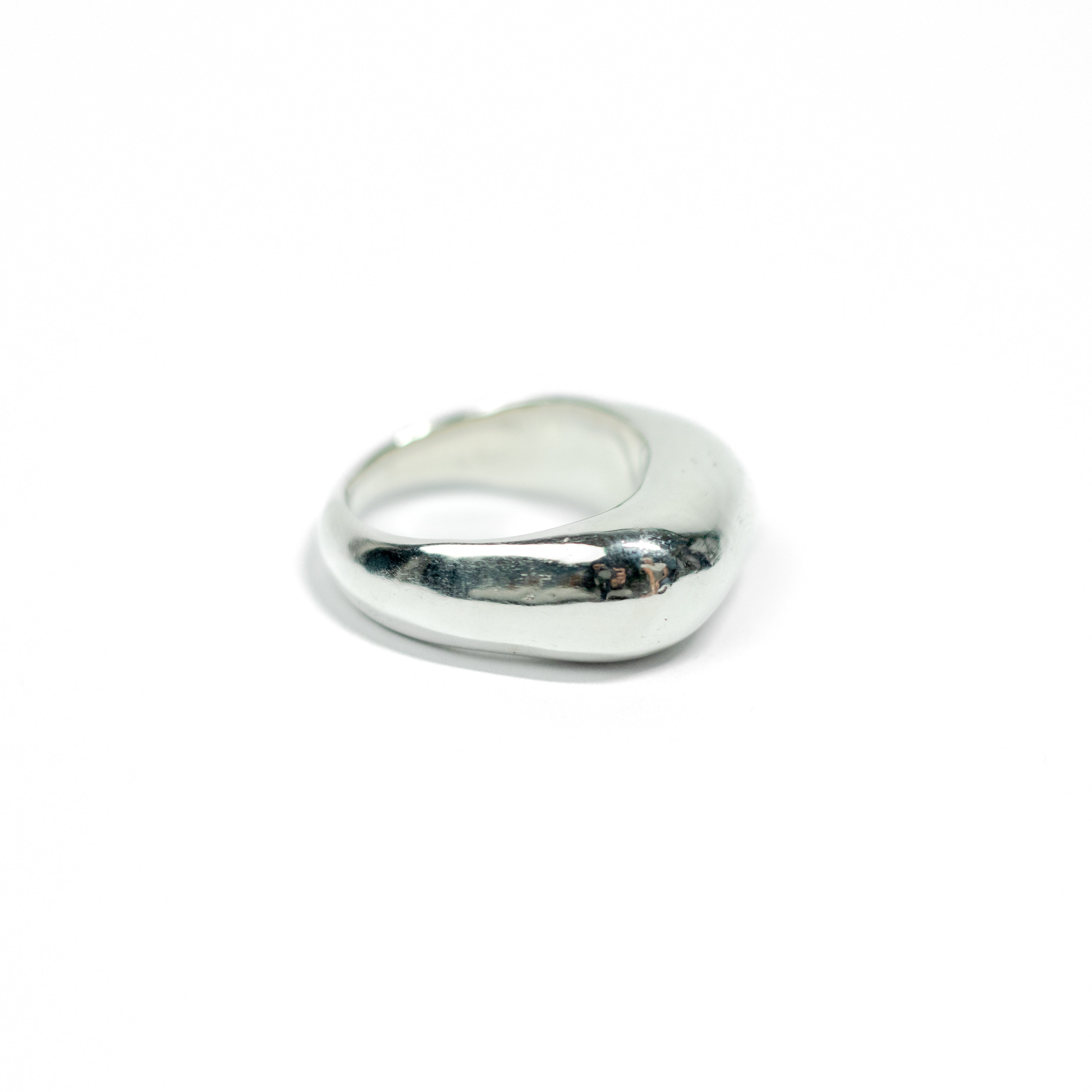 Oblong Ring