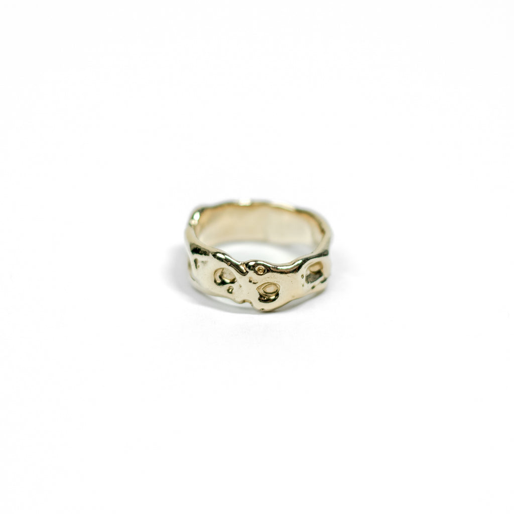 Waterhole ring - 9ct gold