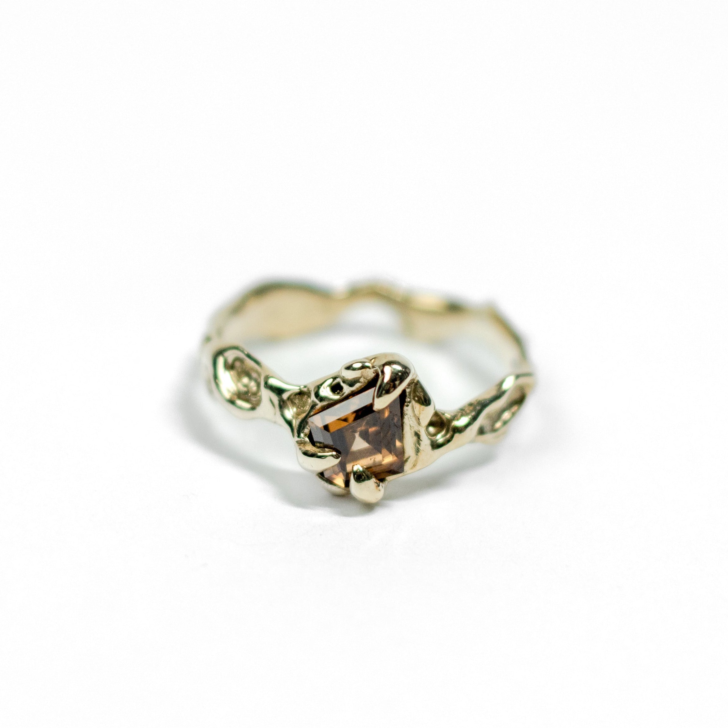 Kooyang ring